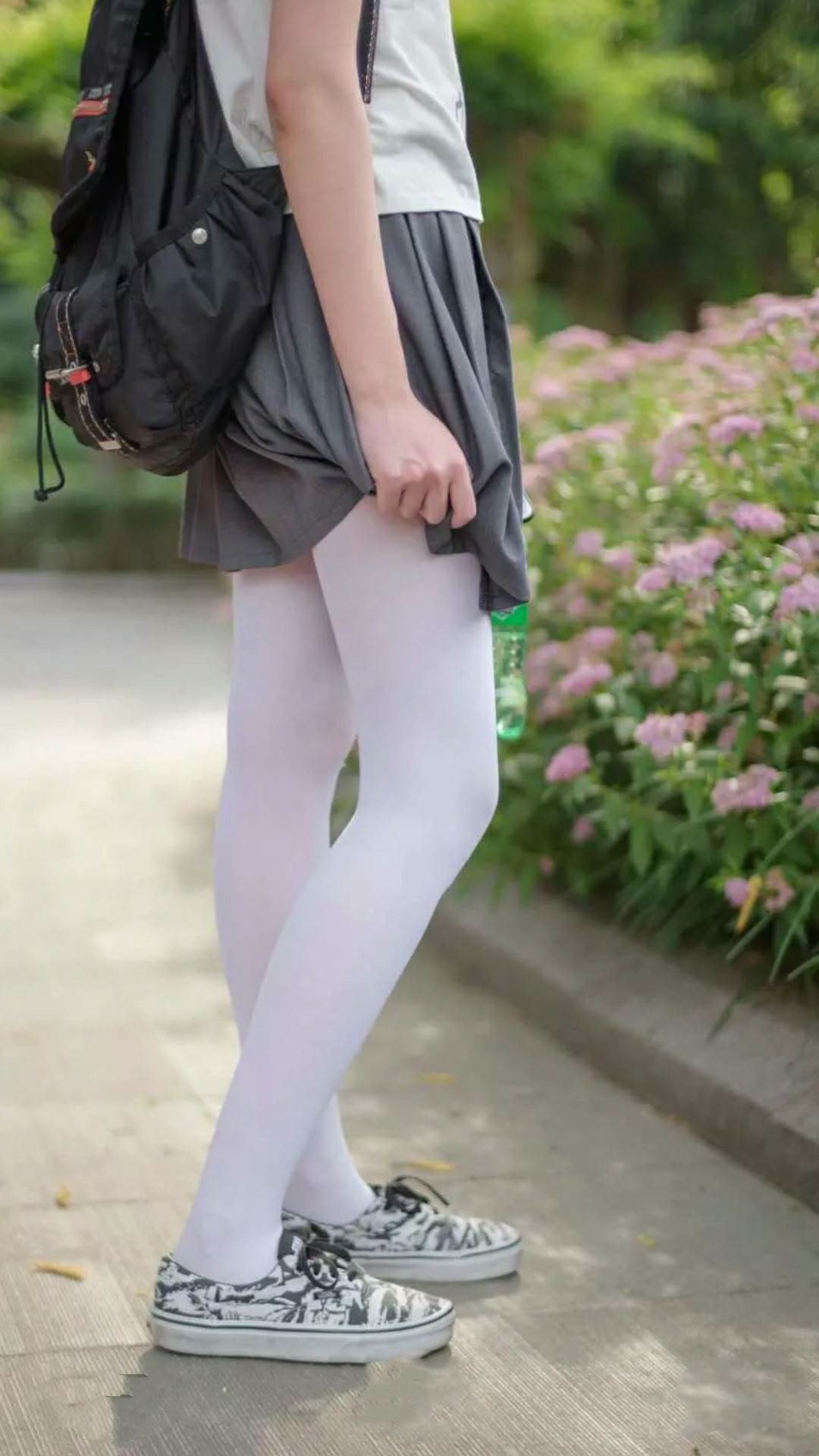 FB体育注册网址-青少年滑冰技能大赛，冰上舞动青春梦想，青少年滑雪比赛项目