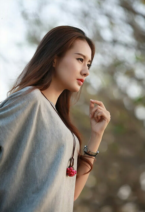 fb体育电脑版-西甲传奇再续：经典瞬间永不褪色！，西甲传奇前锋